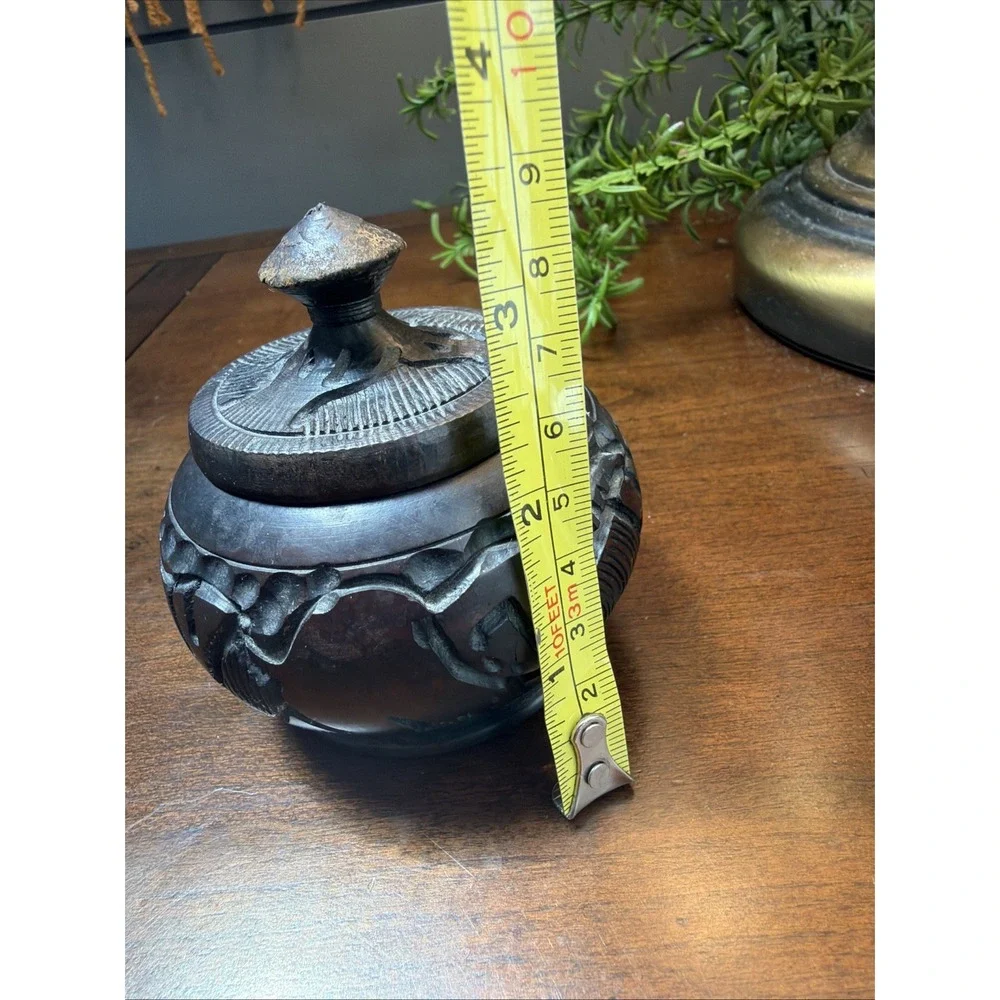 Vintage African Hand Carved Wooden Round Trinket  Box w Lid